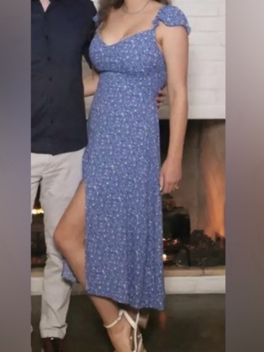 Reformation Baxley Midi Dress Eve Blue Ditsy Floral - Picture 13 of 13